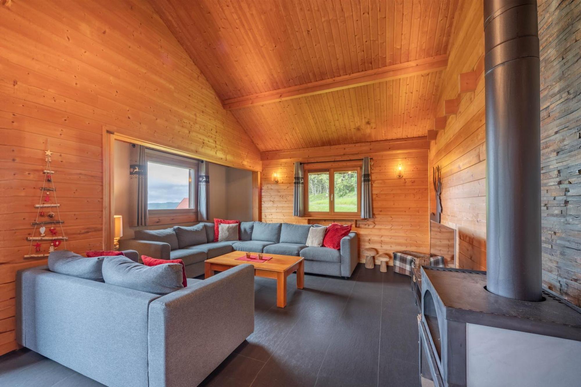 Dyna, Luxe, Calme Et Serenite Chalet